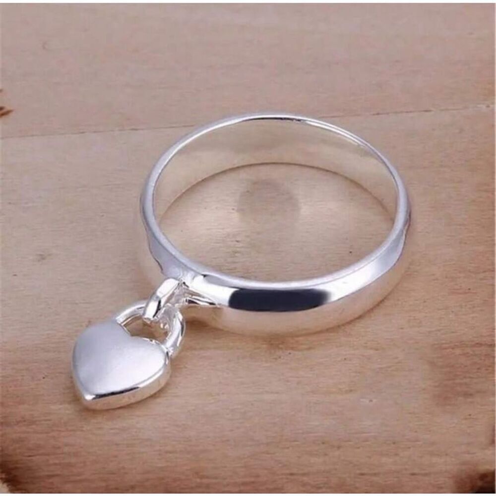 Sterling Heart Ring - Picture 3 of 6